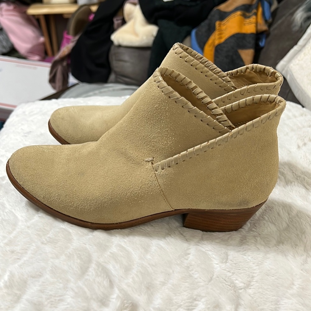 Jack Rogers booties 6.5m